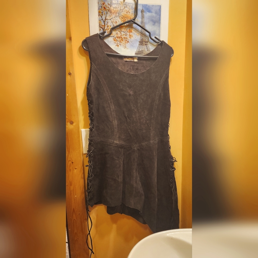 Mytholon suede larp tunic size small